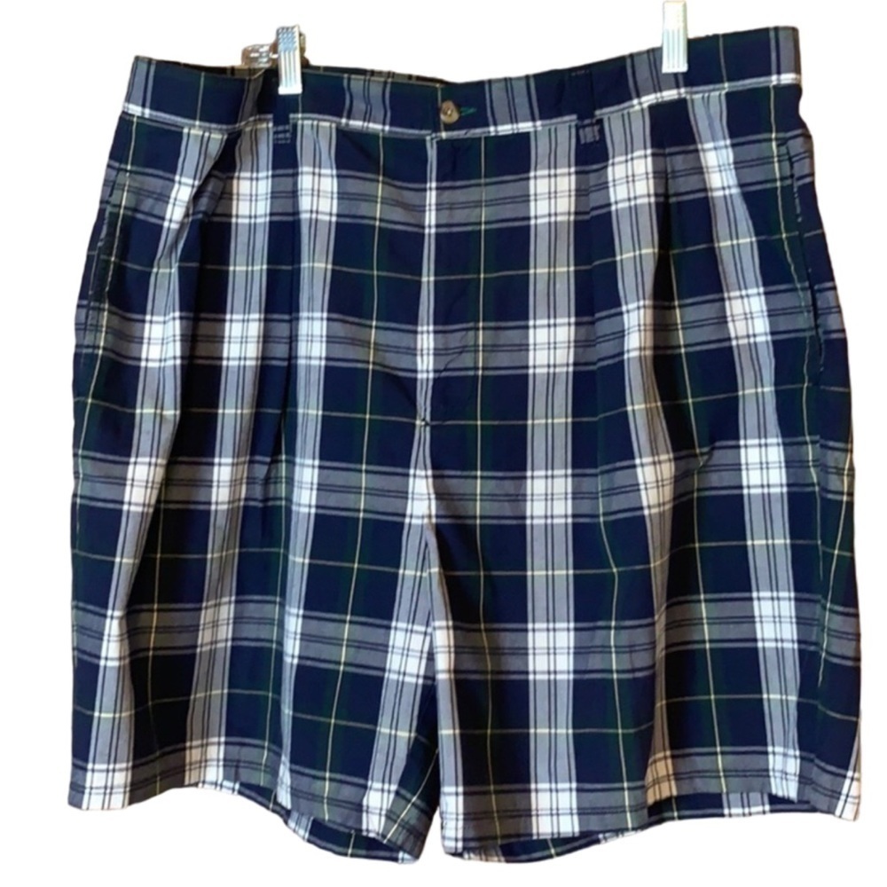 Vintage Tommy Hilfiger blue plaid pleat front shorts Size 40